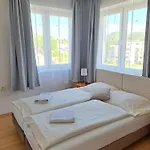 Konukevi Alcorso 3*