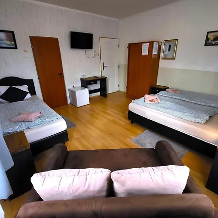 Al Corso 2* Banská Bystrica