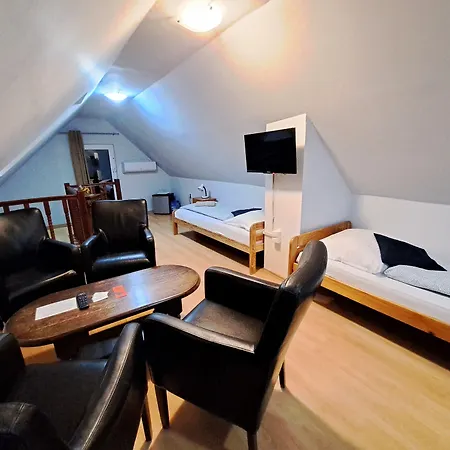 Casa de hóspedes Alcorso 3*