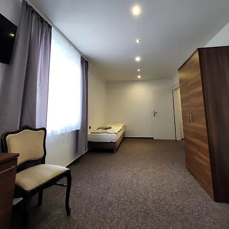 Alcorso Pensjonat 3*