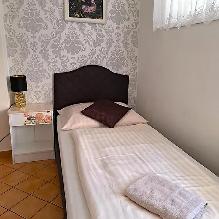Alcorso Pension 3*