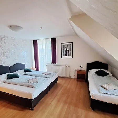 Alcorso Pension Гостевой дом