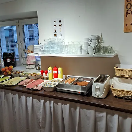 Guest house Alcorso Pension 3*